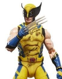 Deadpool wolverine figurine - deadpool,
