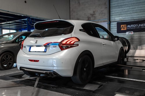 Peugeot 208 gti - 208,