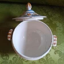 Jolie petite soupière