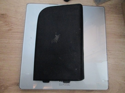 Grille cache enceinte - grille,
