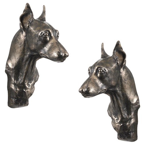 Pinscher nain statuette - -, de