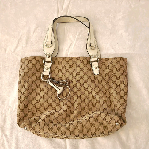 Gucci medium canvas icon - gg,