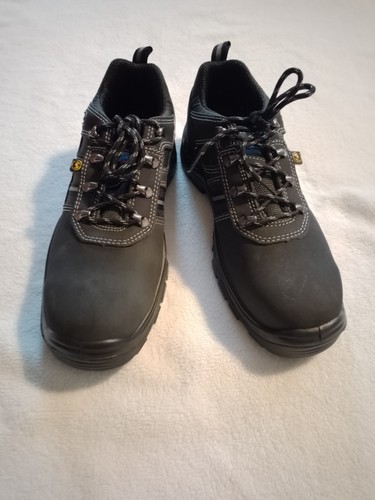 Chaussures sécurité - chaussures,