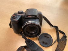 Medion MD86929 Digital Camera WITH BATTERY! WORKS!