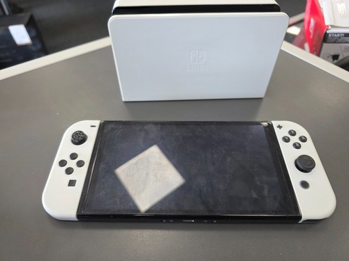 Nintendo switch oled avec - avec, code