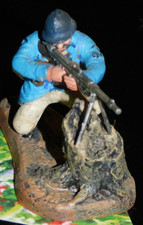 ATLAS guerre WWI belle figurine plomb"TIREUR AU FUSIL MITRAILLEUR CHAUCHAT 1918