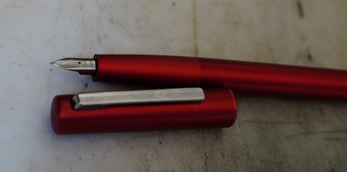 Magnifique stylo plume - stylo, lamy