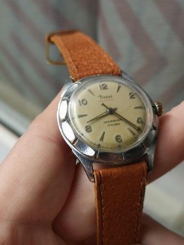 Montre ancienne mécanique