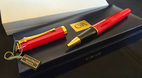 Stylo roller caran ache - stylo,