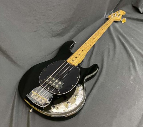 Guitare basse électrique