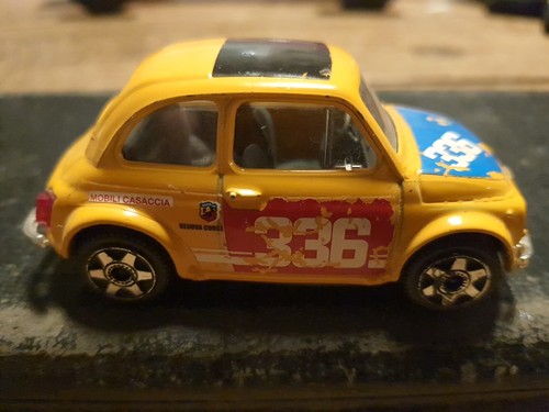 Burago fiat 500 sport - 1/43,