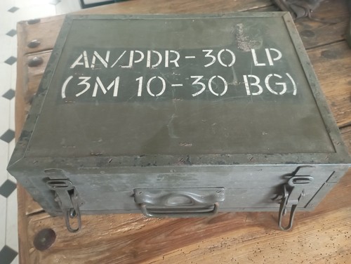 Caisse militaire militaria - caisse,