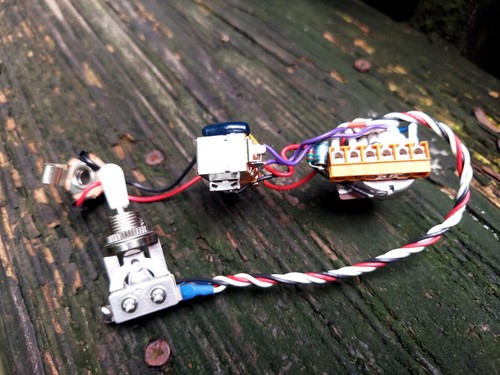 Solderless fender jazzmaster - solderless,
