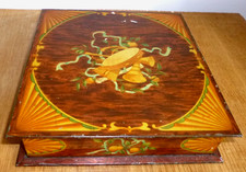 Ancienne boîte tôle