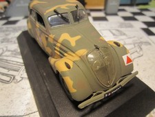 UNE PEUGEOT 402 MILITAIRE DE