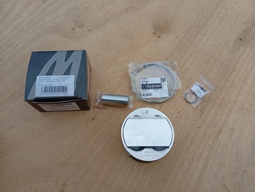 Piston forgé wossner 8503d100