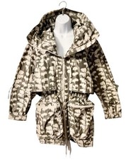 *New* STELLA MCCARTNEY x ADIDAS 32 Parka Jacket Grays Print Sample Studio Image
