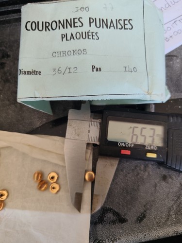Lot couronnes chronographe - 5,