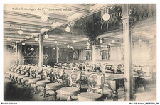 ARAP15-0953-BOAT - Armand Behic Dining Room