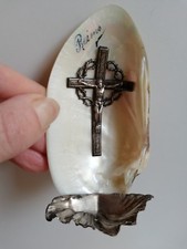 Bénitier ancien en coquillage