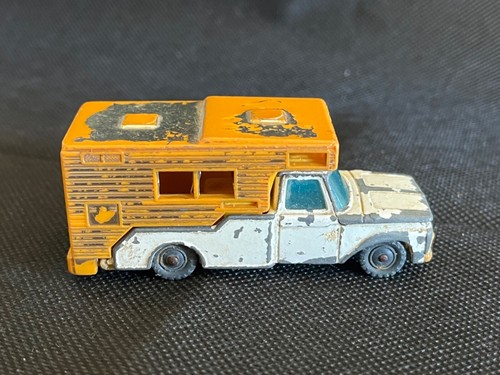 Husky ford f350 camper - -,