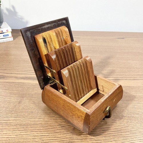 Présentoir cigarettes - présentoir,