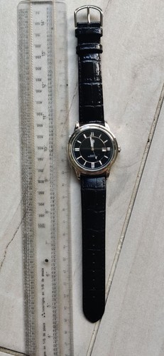 Montre lip homme neuve pile - neuve,
