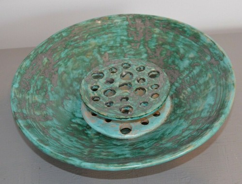 Assiette pique fleur grès - ,