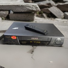 Panasonic NV-SD220AMJ  VHS VCR Super Drive 4-Head Hi-Fi Stereo w/ Remote Tested