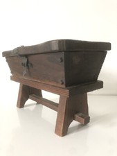 Malle coffre à cigares sur