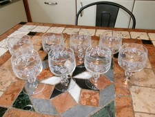 LOT DE 8 VERRES A EAU