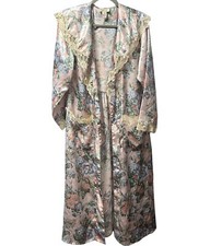 VTG Victorias Secret Small Gold Label Robe Ivory Floral Pockets Lace Western