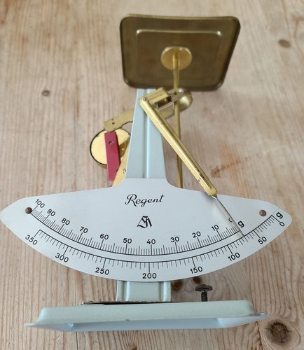 Balance mécanique vintage