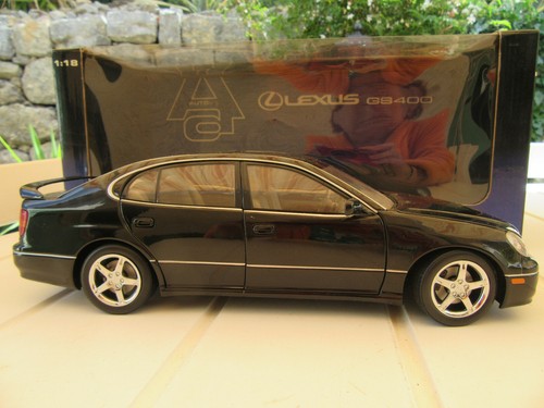 Lexus 400 auto - auto, art
