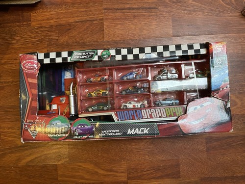 Disney store pixar cars - store,