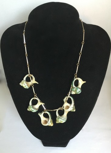 Collier chaine coquillages - collier/chaine/, coquillages/