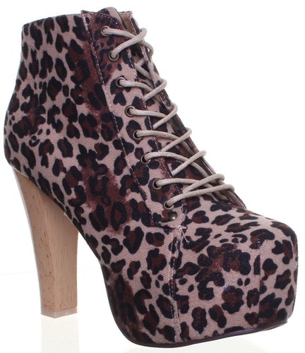 Chaussures talons hauts - À, en