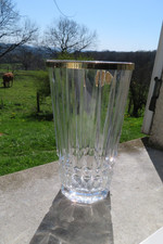 vase en cristal et cerclage