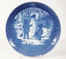 Royal Copenhagen 1985 The Snowman Porcelain Christmas Plate