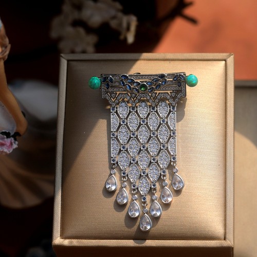 Broche dentelle tassel serti - broche,