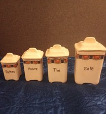  SERIE DE 4 POTS A EPICES EN