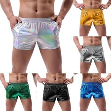 Short en simili cuir vert pour