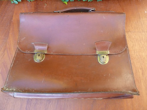 Ancien cartable cuir - en,