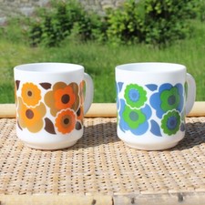 Pair of Vintage Lotus Model Arcopal Mugs / Cups