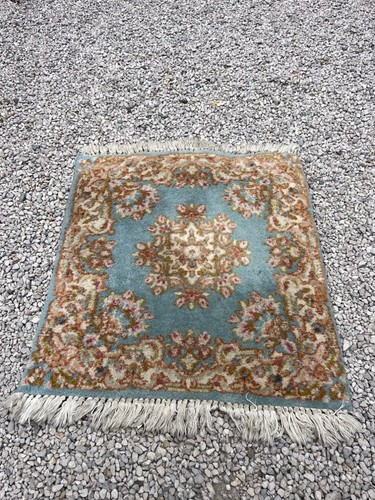 Petit tapis persan ancien