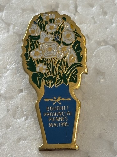 Pin bouquet provincial - pin’s,
