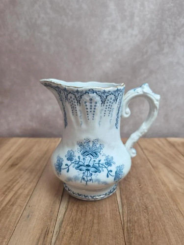 Pot lait ancien saint - lait,