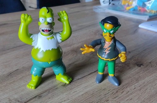 Homer incroyable hulk apu - homer,