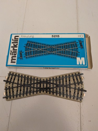 Märklin voie 5215 - voie, m
