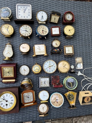 Lot reveil ancien - lot, 33